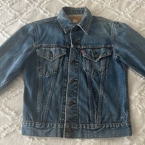 Vintage Levi’s jean jacket